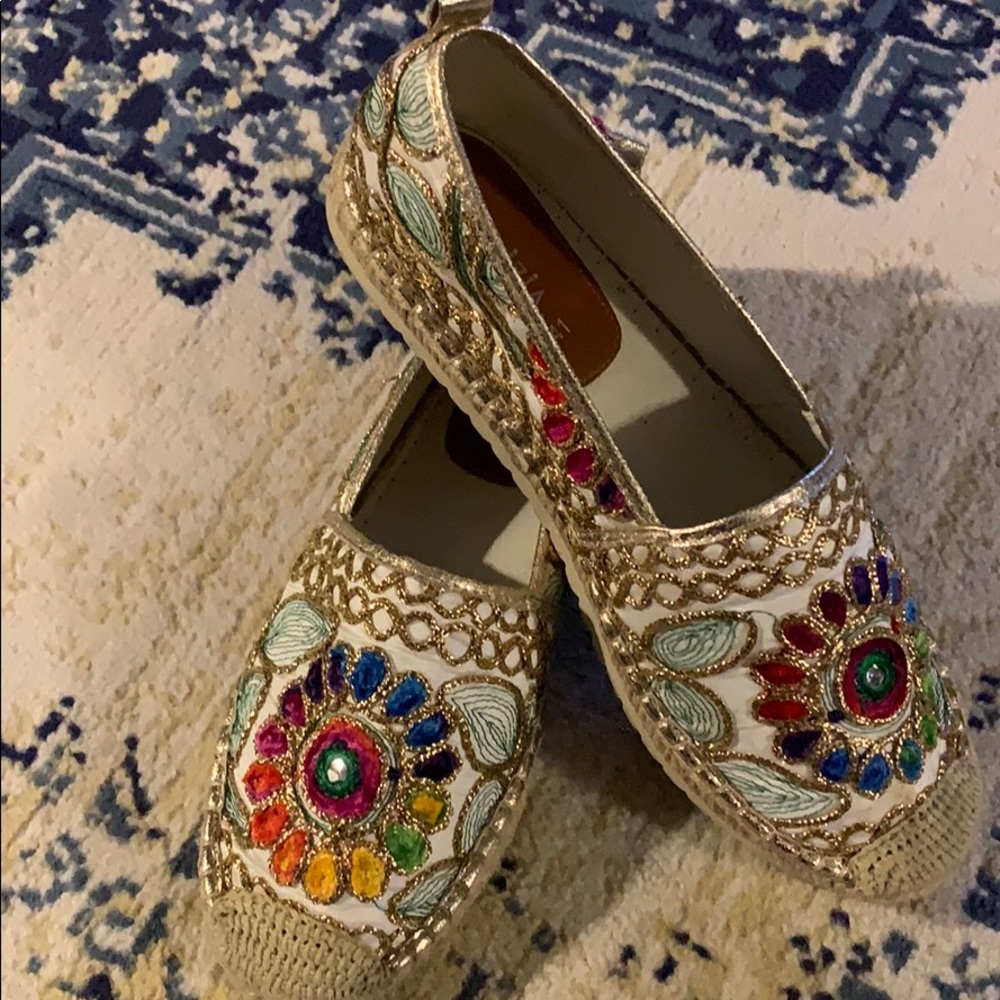 Embroidered Patrizia Espadrilles size 11